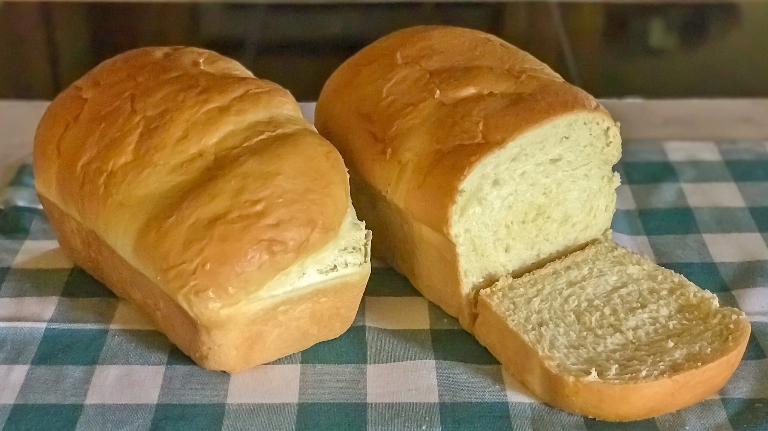 BEST BREAD LOAF PAN - Butter with a Side of Bread